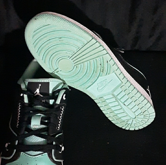 Jordan 1 Flight 2 - Picture 5 of 5